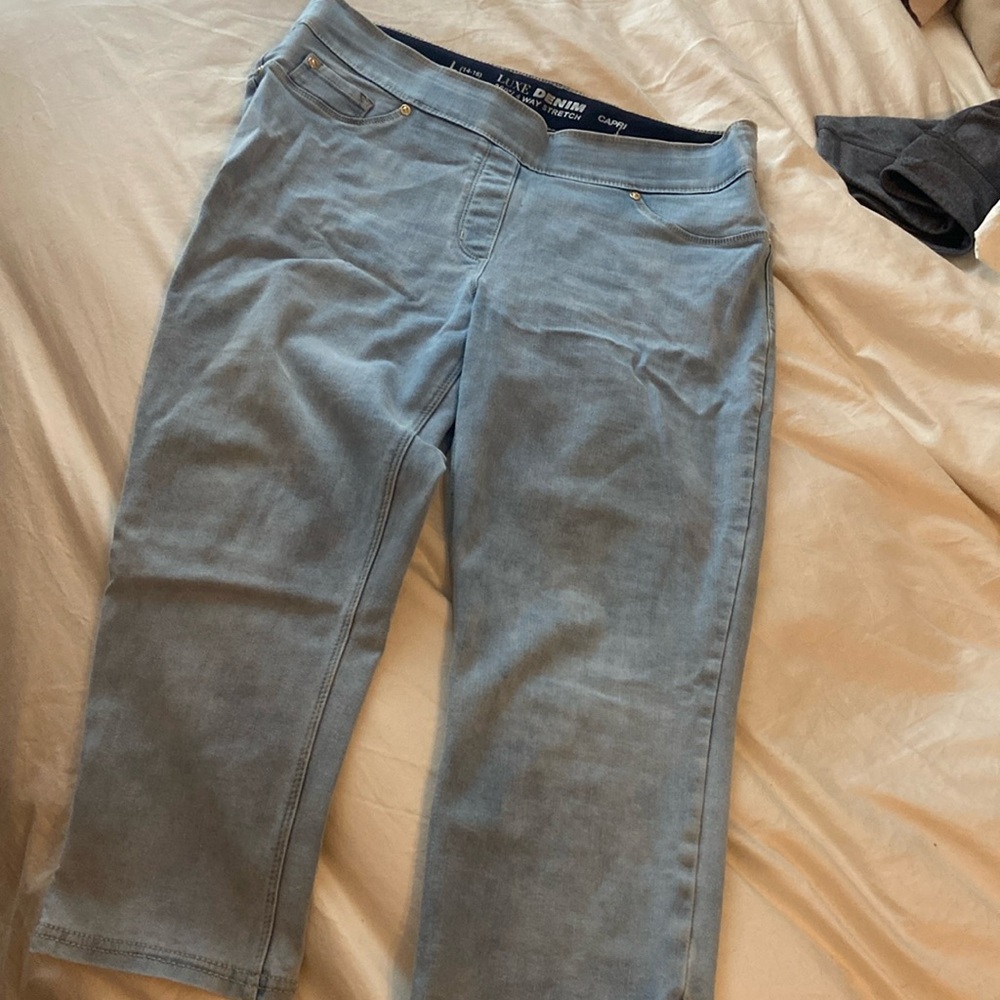Nygard denim capri sz14-16